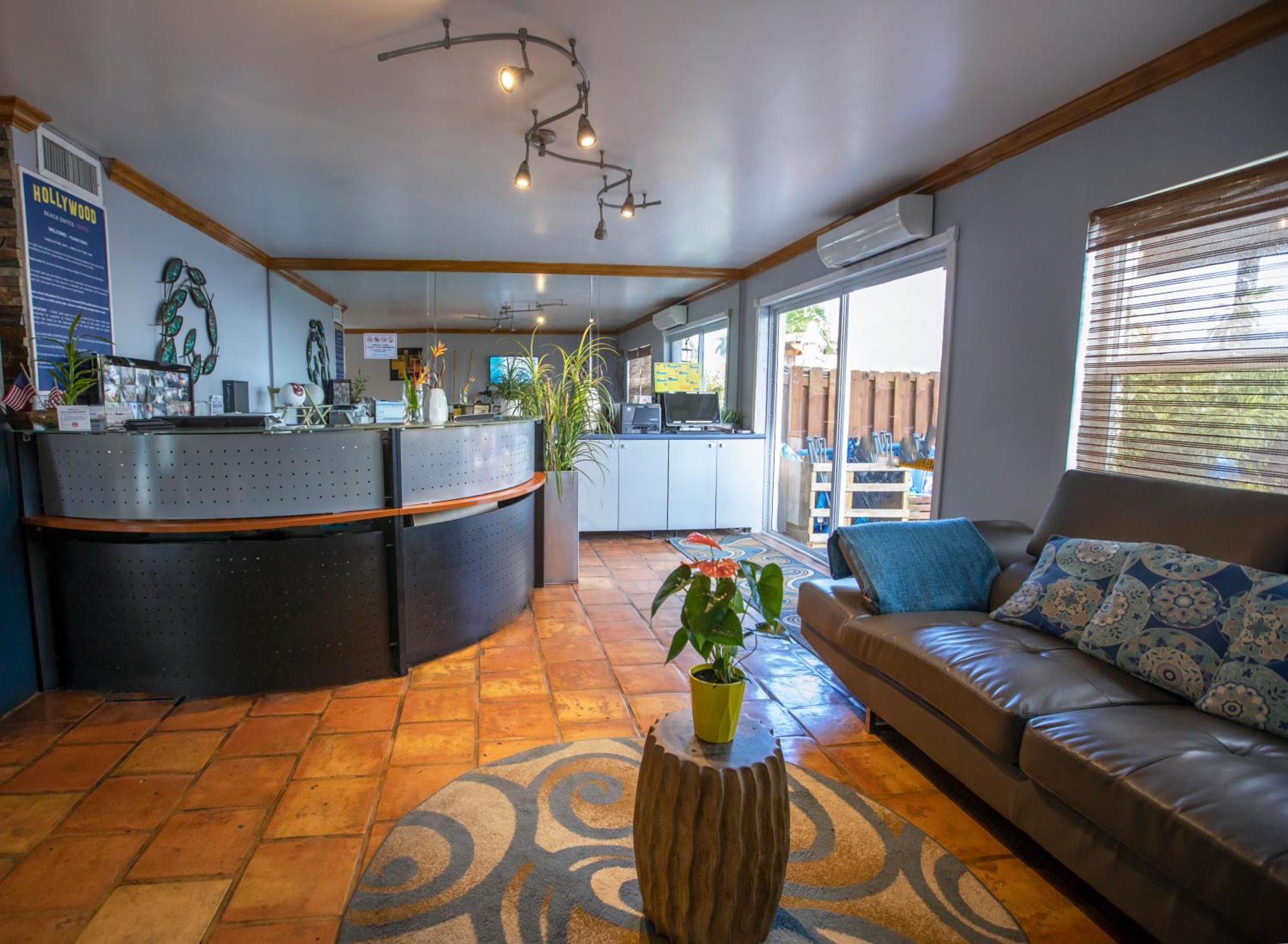 Hollywood Beach Suites and Hotel