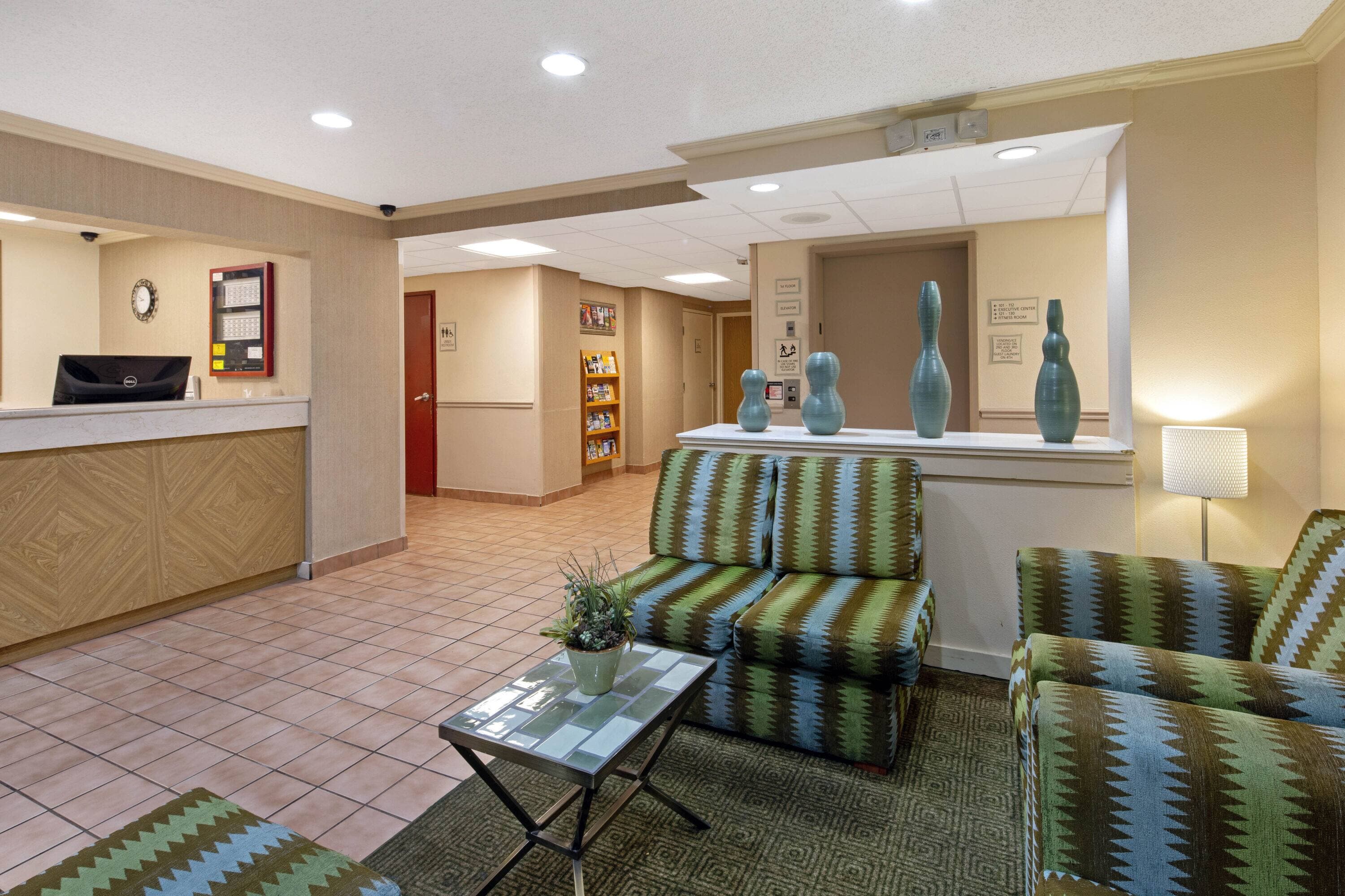 La Quinta Inn & Suites by Wyndham Sawgrass