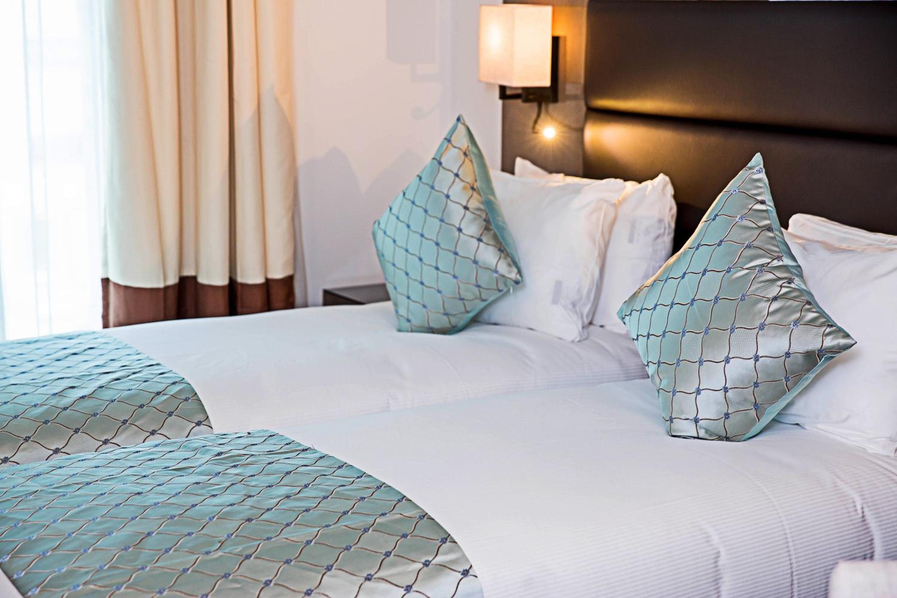 Atrium Hotel Heathrow